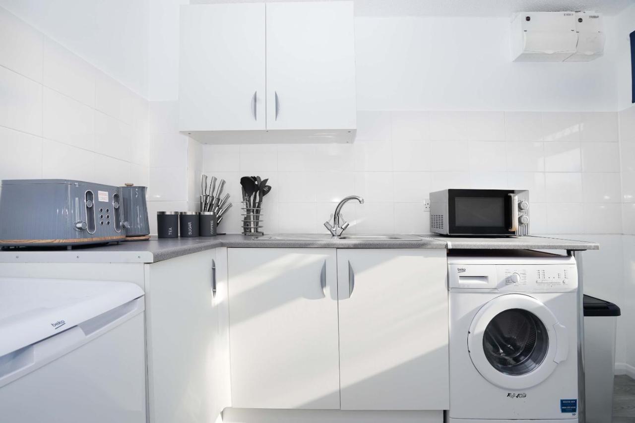 Springland Close Ipswich Extérieur photo
